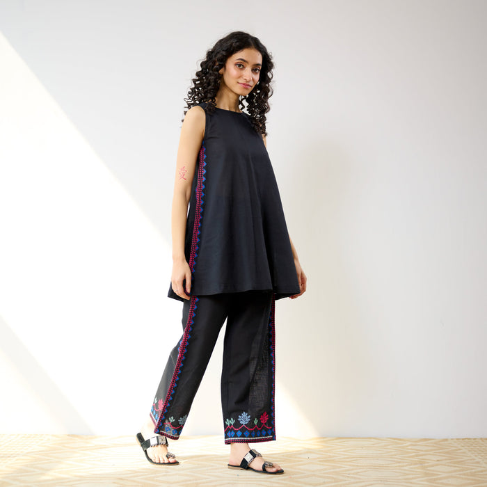 Pehar Statement Embroidered Cotton Co-ord Set - Black